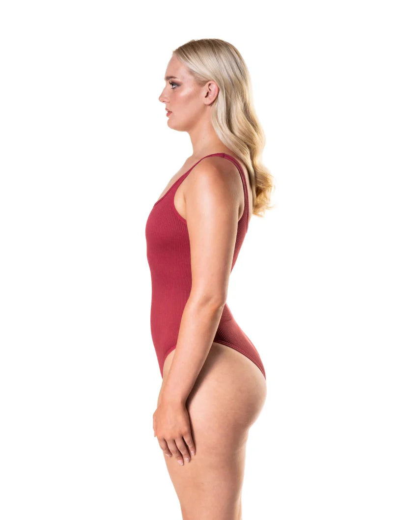 Body sculptant à maille côtelée ajustée